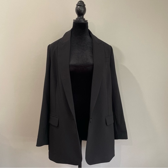 SOLD Dynamite Black Blazer - Picture 1 of 11